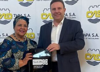 Στις εγκαταστάσεις του λιμανιού και της ΟΛΘ ΑΕ, η Πρέσβης της Νότιας Αφρικής, Beryl Rose Sisulu