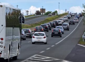 Πάσχα: Κορυφώνεται η επιστροφή των εκδρομέων σε Αθήνα και Θεσσαλονίκη