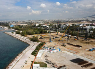 Αθηναϊκή Ριβιέρα: Τα έργα που μεταμορφώνουν την ακτογραμμή της πρωτεύουσας – Επενδυτική έκρηξη από τον Πειραιά έως το Σούνιο