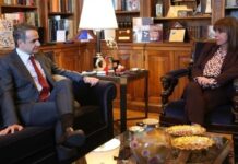 Ανέθεσε η Πρόεδρος της Δημοκρατίας στον Κυρ. Μητσοτάκη διερευνητική εντολή σχηματισμού κυβέρνησης