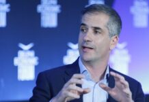 Μειώνει τα δημοτικά τέλη κατά 5% τον επόμενο χρόνο ο Μπακογιάννης