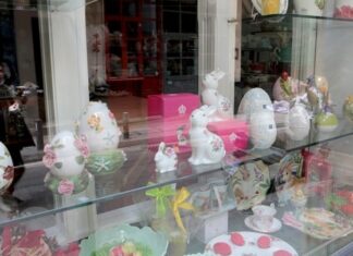 Σε πασχαλινούς ρυθμούς η αγορά – Σε ισχύ το εορταστικό ωράριο λειτουργίας των καταστημάτων