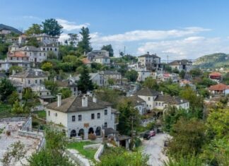 ΠΟΞ: Εννέα μέτρα για τη θωράκιση του τουριστικού προϊόντος