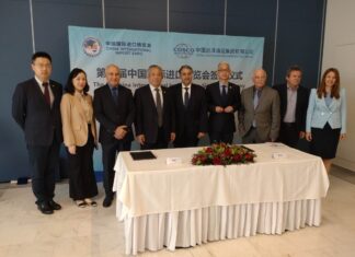 Στις αγορές της Κίνας ο Πειραιάς – Υπεγράφη συμφωνία μεταξύ ΕΒΕΠ και CIIE