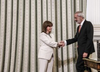 Η σύνθεση της υπηρεσιακής κυβέρνησης