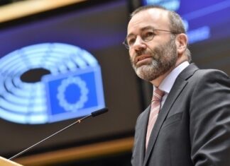 Βέμπερ: Οι εκλογές είναι μια μεγάλη νίκη για τον Κυριάκο Μητσοτάκη και τη Νέα Δημοκρατία – Οι δηλώσεις από το ΕΛΚ