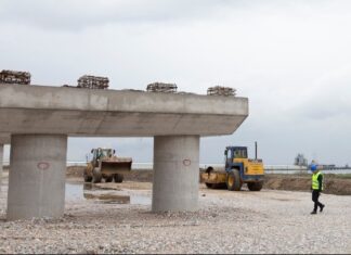 Το 2024 η ολοκλήρωση της οδικής σύνδεσης του λιμανιού Θεσσαλονίκης με την ΠΑΘΕ και την Εγνατία Οδό