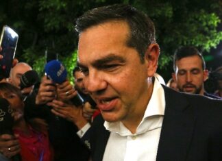 Τηλεφωνική συνομιλία Αλ. Τσίπρα – Κυρ. Μητσοτάκη – Τον συνεχάρη για τη νίκη του