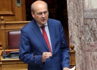 Χατζηδάκης: Νέο πλαίσιο κανόνων και υποχρεώσεων για τους servicers