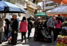 Ανεστάλη η διήμερη απεργία, 22 και 23 Οκτωβρίου, που είχαν εξαγγείλει παραγωγοί και επαγγελματίες πωλητές λαϊκών αγορών
