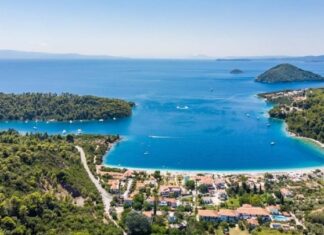 Τουρισμός – νησιά: το ΥΠΕΝ, το «πραξικόπημα» του ΣτΕ και τα συμφέροντα – Αφιέρωμα στη «Φέρουσα Ικανότητα»