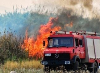 Πολύ υψηλός κίνδυνος πυρκαγιάς αύριο σε Αττική, Πελοπόννησο, Στ. Ελλάδα, Κρήτη, Βόρειο Αιγαίο και Κυκλάδες