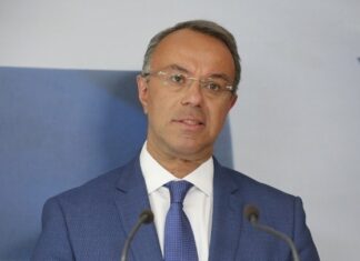 Χρ. Σταϊκούρας: Ξεκλειδώνουμε τη δυνατότητα χρηματοδότησης ηλεκτρικών λεωφορείων και για τις πόλεις της περιφέρειας