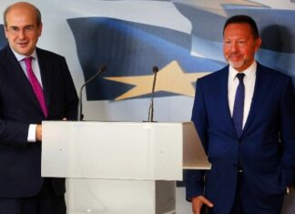 Κ. Χατζηδάκης – Γ. Στουρνάρας: Οι οιωνοί είναι άριστοι για την ελληνική οικονομία