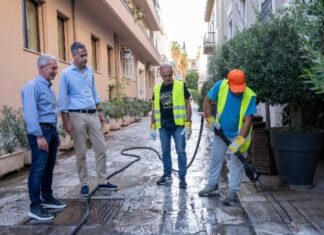 Δήμος Αθηναίων: Έπτά μηχανήματα νέας γενιάς «σαρώνουν» την πρωτεύουσα – Καθαρίζουν από γκράφιτι μέχρι τσίχλες