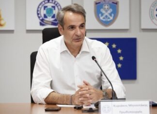 Στο Εθνικό Συντονιστικό Κέντρο Επιχειρήσεων και Διαχείρισης Κρίσεων ο πρωθυπουργός