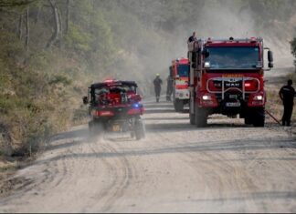 Υπουργείο Εργασίας: Στις περιοχές που επλήγησαν από τις πυρκαγιές θα εφαρμοστεί το μέτρο της αναστολής συμβάσεων εργασίας εργαζομένων