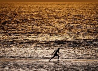 Copernicus: Ρεκόρ θερμοκρασίας στην επιφάνεια των ωκεανών