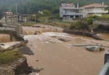 Μεγάλα προβλήματα σε Εύβοια και Βόλο από τις πλημμύρες – Υπερχείλισε πάλι ο Κραυσίδωνας – Χωρίς οδική πρόσβαση το Νότιο Πήλιο