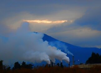 Προς νέο ρεκόρ εκπομπών CO2 εξαιτίας της καύσης ορυκτών καυσίμων το 2024