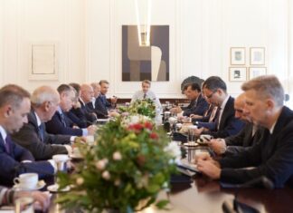 Μητσοτάκης στον ΣΕΒ: Η κυβέρνηση είναι αποφασισμένη να συνεχίσει τις μεταρρυθμίσεις