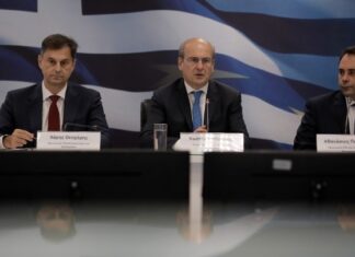 Τέσσερις άξονες πρωτοβουλιών και 1 δισ. ευρώ σε νέα μέτρα στήριξης των εισοδημάτων των πολιτών