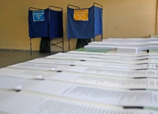 Σε δεύτερο γύρο η εκλογή δημάρχου σε Αθήνα, Θεσσαλονίκη και Πάτρα