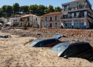 Ξεκίνησε η δύσκολη αποκατάσταση του παραλιακού μετώπου της Μαγνησίας