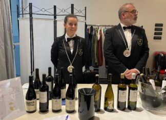 Τα ελληνικά κρασιά κατακτούν τους Ιταλούς