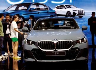 Η BMW παρέδωσε 99.972 ηλεκτρικά οχήματα στην κινεζική αγορά το 2023