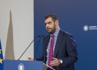 Ανασχηματισμός: Ανακοινώθηκαν οι κυβερνητικές αλλαγές – Χρυσοχοΐδης στο υπουργείο Προστασίας του Πολίτη, Άδωνις στο υπουργείο Υγείας