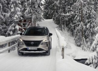 Στις παγωμένες λίμνες της Φιλανδίας η Nissan δοκιμάζει την τεχνολογία e-4ORCE
