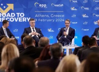 Μητσοτάκης: Θέλουμε να δημιουργήσουμε 200.000 νέες θέσεις εργασίας – Γι’ αυτό και ονομάσαμε το σχέδιο «Ελλάδα 2.0»