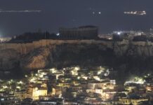 «Ώρα της Γης»: Χιλιάδες φωνές ενώθηκαν και αφιέρωσαν μια ώρα για την προστασία των δασών