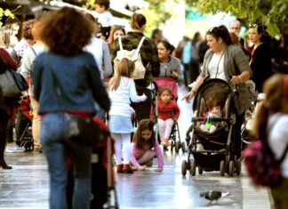 Στο αμέσως επόμενο διάστημα, η ενεργοποίηση της πλατφόρμας για το επίδομα μητρότητας σε μη μισθωτές
