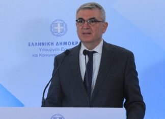 Π. Τσακλόγλου: Το 8 θα είναι το πρώτο νούμερο του νέου κατώτατου μισθού