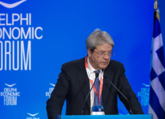 Π. Τζεντιλόνι: Η Ελλάδα είναι ένα από τα πιο φωτεινά σημεία στην ευρωπαϊκή αναπτυξιακή εικόνα