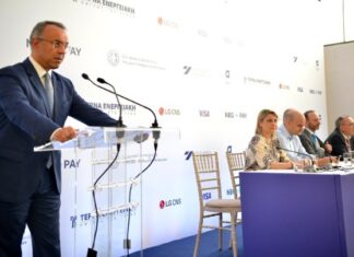 Πληρωμές με τραπεζική κάρτα στα λεωφορεία των γραμμών Express του ΔΑΑ – Μέχρι τέλος του 2024 σε λεωφορεία, τρόλεϊ, μετρό, τραμ