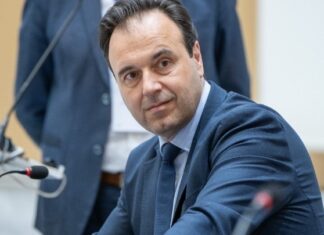 Το ρομπότ του GOV.gr αναβαθμίστηκε σε Action Bot και εκδίδει ληξιαρχική πράξη γάμου