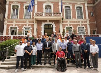 Εξοπλισμό πυροπροστασίας παρέδωσε η Περιφέρεια Κ. Μακεδονίας στους αρμόδιους φορείς – 15 εκατ. ευρώ από το νέο ΕΣΠΑ για την πολιτική προστασία