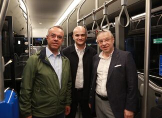 Χρ. Σταϊκούρας: Τα νέα ηλεκτρικά λεωφορεία κυκλοφορούν στους δρόμους της Πρωτεύουσας
