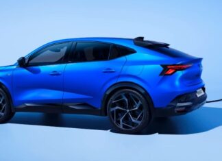 Το νέο κινητήριο σύνολο E-Tech plug-in hybrid προσφέρει στο Renault Rafale 300 ίππους και μόνιμη τετρακίνηση