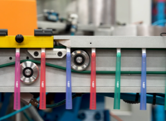 BIC ΒΙΟΛΕΞ: Εορτασμός πενήντα χρόνων λειτουργίας