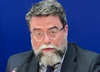 Βασίλης Οικονόμου: «Δεν θα υπάρχει λεωφορείο και τρόλεϊ στην Αθήνα που να μην είναι προσβάσιμο στα ΑμεΑ μετά το δεύτερο εξάμηνο του 2025»