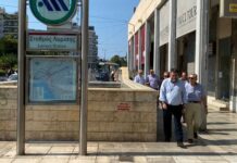 Αυτοψία του υφ. Υποδομών και Μεταφορών Β. Οικονόμου στους σταθμούς Αθηνών και Αχαρνών του ΟΣΕ