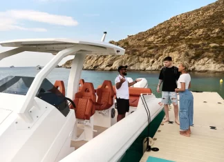 Uber Boat: Έναρξη λειτουργίας για δεύτερη χρονιά στη Μύκονο και πρώτη σε Σαντορίνη, Κέρκυρα και Αθηναϊκή Ριβιέρα