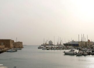 Στη Βουλή η επικύρωση της σύμβασης για το λιμάνι του Ηρακλείου – Ποιες οι υποχρεώσεις του νέου επενδυτή