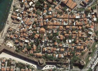 ΥΠΠΟ: Σε εξέλιξη το έργο αποκατάστασης και ανάδειξης των χερσαίων τειχών του μεσαιωνικού Κάστρου της Χίου