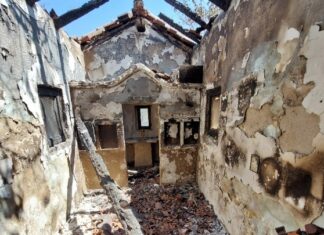 ΥΠΠΟ: Σοβαρές ζημιές σε δυο μεταβυζαντινούς ναούς έδειξαν οι αυτοψίες στην Αν. Αττική που έπληξε η πυρκαγιά