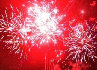 Τα πυροτεχνήματα προκαλούν αύξηση της ατμοσφαιρικής ρύπανσης